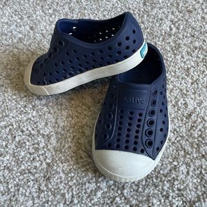 Navy Natives  (size C4)